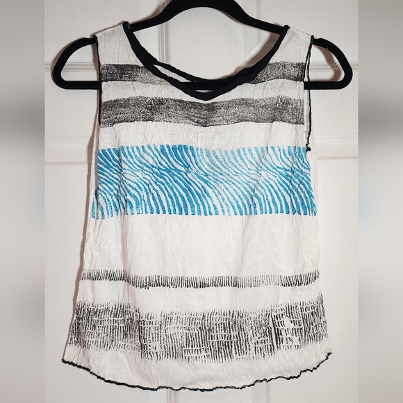 kisca by komarov Tops - Kisca By Komarov Lightweight White Blue Black Tank Size "1"